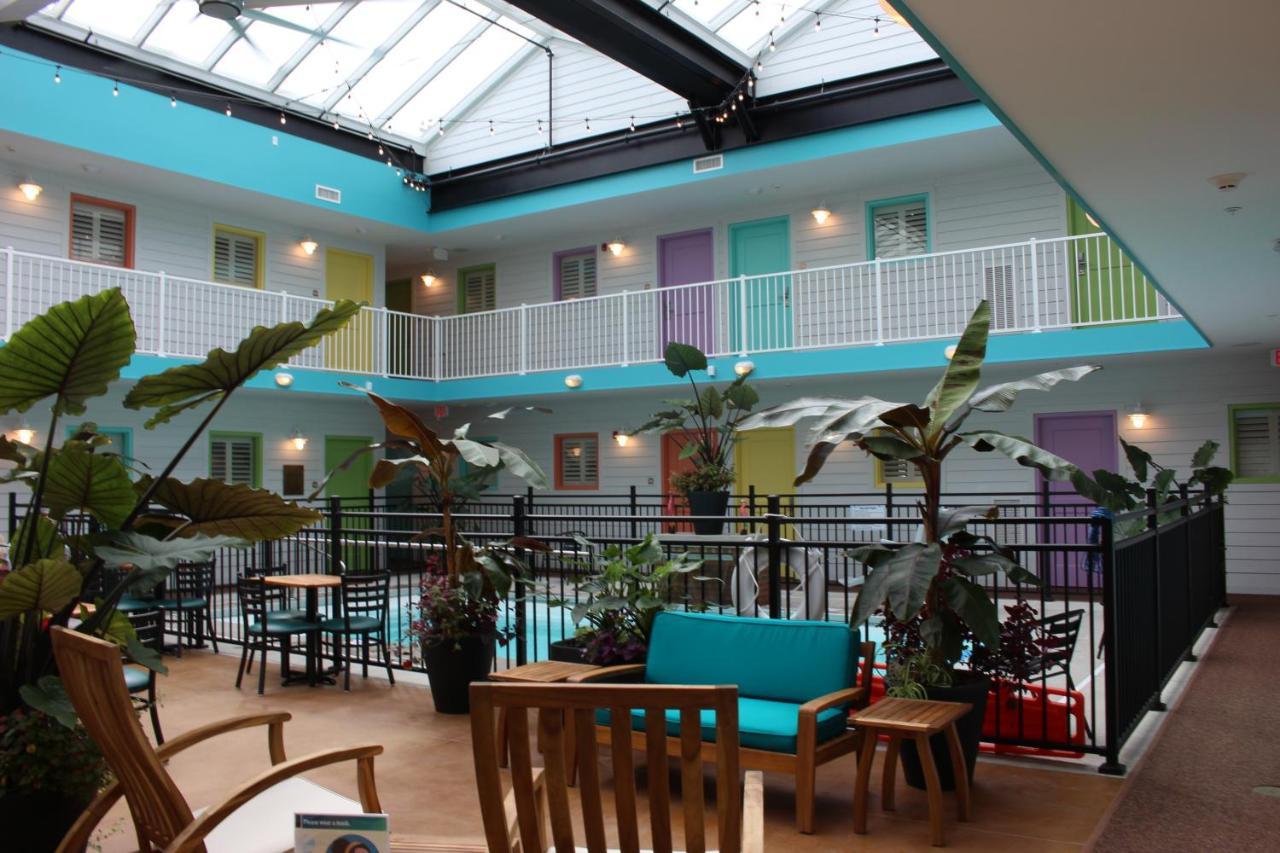 Worthington Of Logan Hotel Eksteriør billede