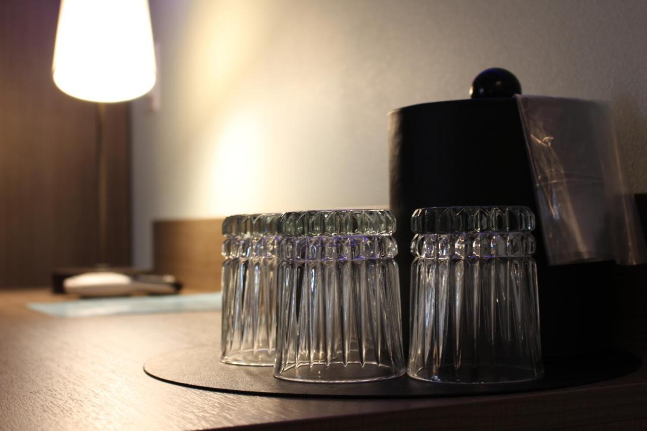Worthington Of Logan Hotel Eksteriør billede